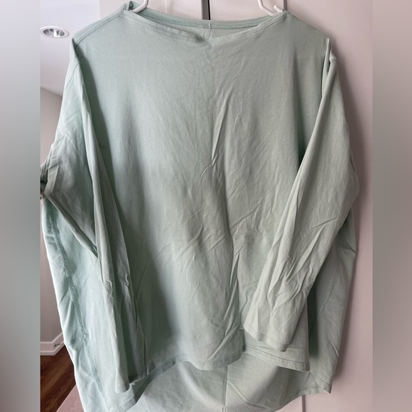 Lululemon Back in Action long sleeve shirt, light mint green color- for sale!! - Picture 1 of 7